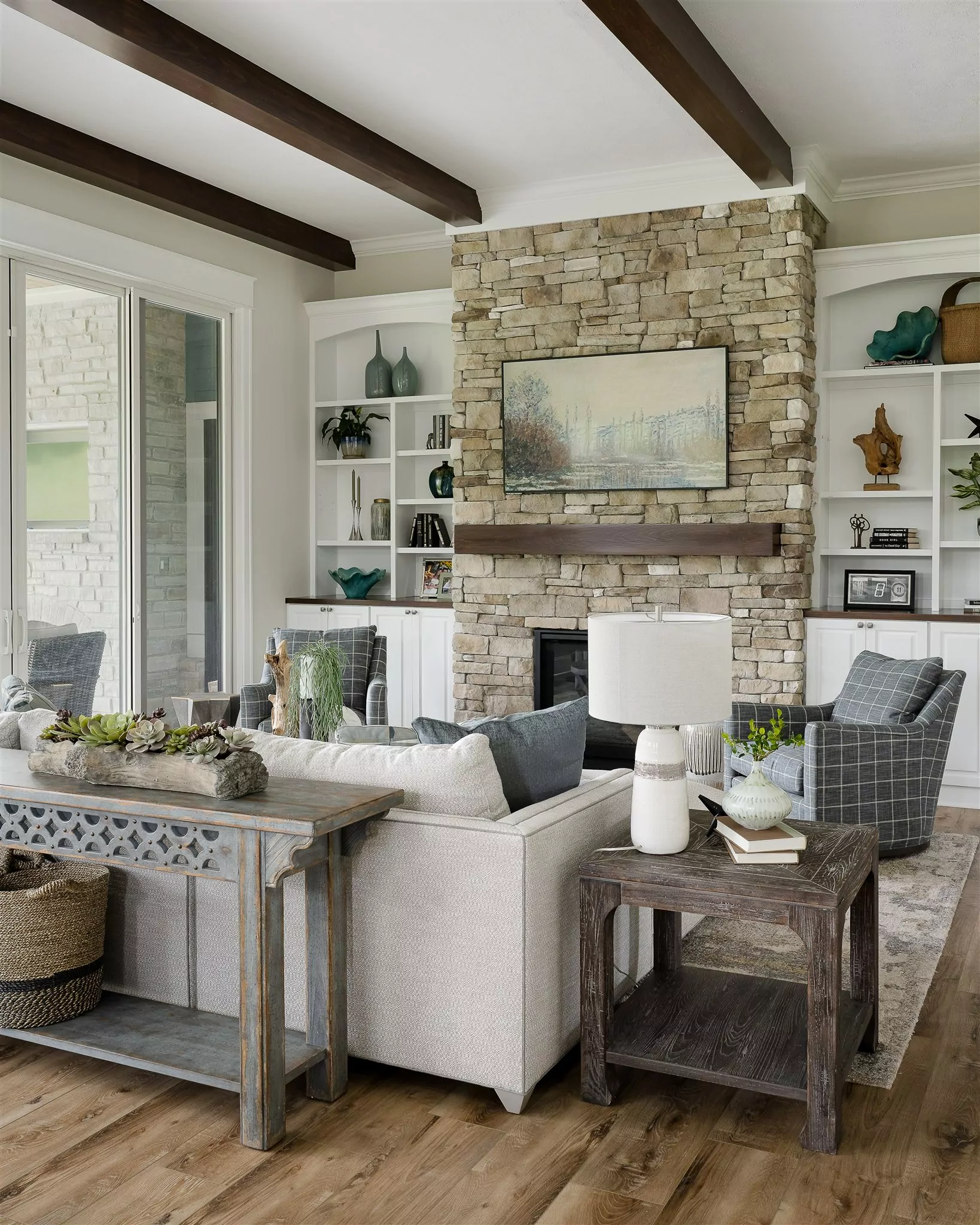 Casual and comfy home in Zionsville, Indiana designed by Everything Home